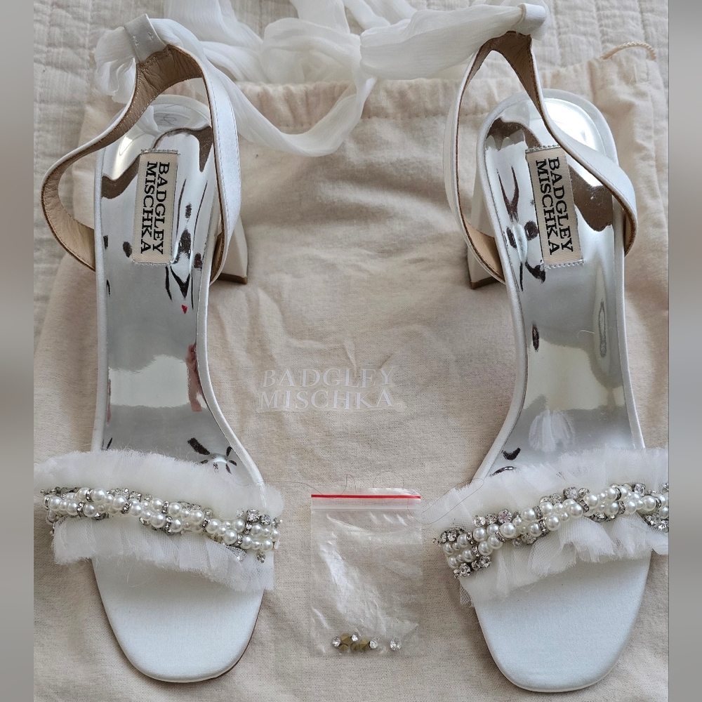 Badgley Mischka Shoes